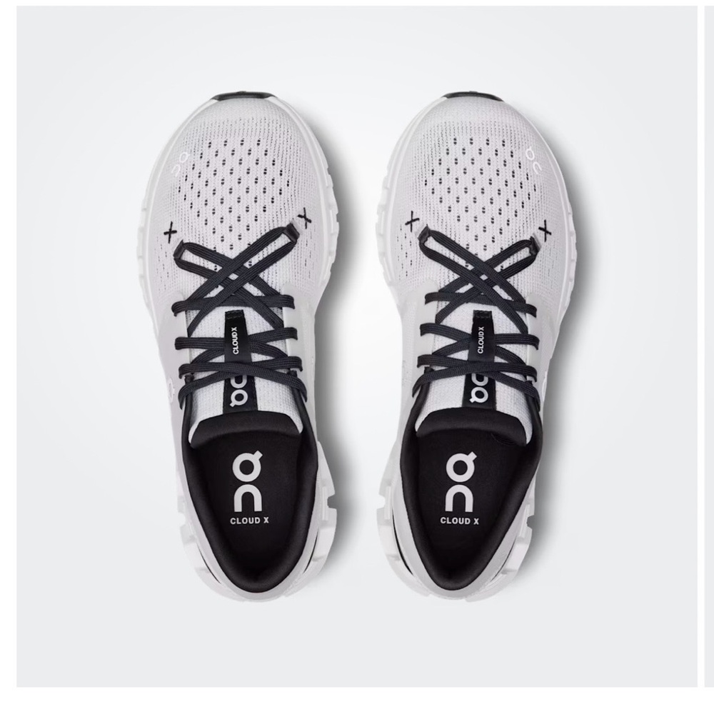 NWOT On Running Cloud X4 Women's White and Black Athletic Shoes - Picture 2 of 8
